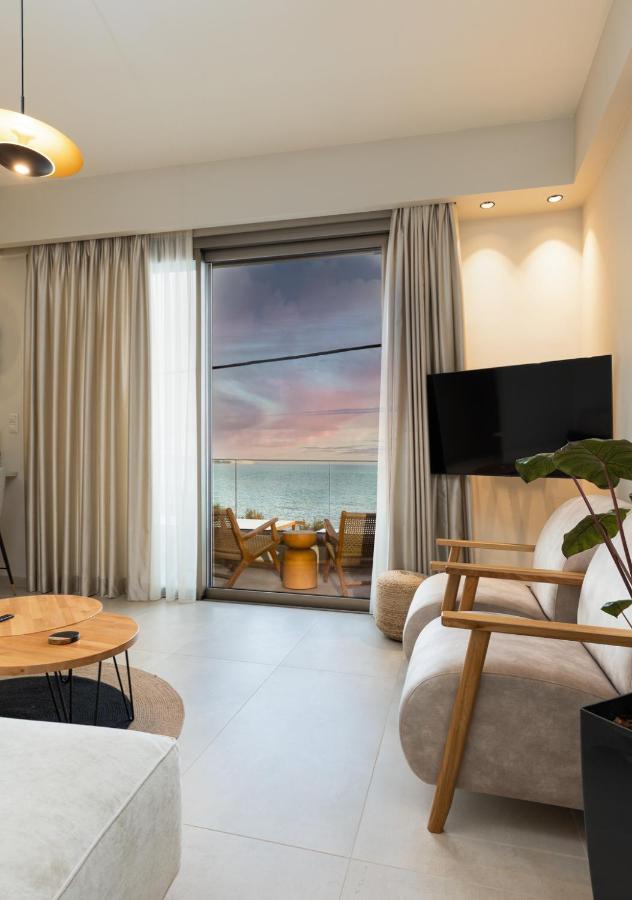 Kales Sea View Suites Ierápetra Exterior foto